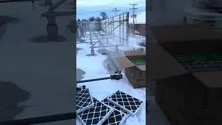 Rooftop unit maintenance view ￼