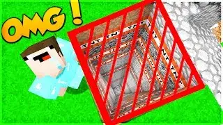 INVISIBLE FAKE Staircase TRAP TROLL! (Minecraft Skywars Trolling) w/ PrestonPlayz