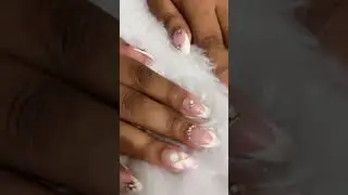 French nail 🤩#love #song #folk #viral #nailart #naildesign #nailpolish #nailtech #nailartdesigns