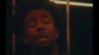 Ebub&eacute; - Lay With Me (Official Visualiser)