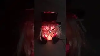 Fiber optic Skull with Top Hat 10&rdquo;