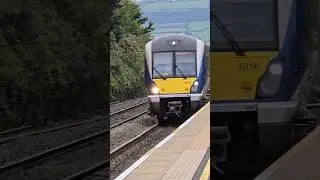 NIR 4010 arriving at Whiteabbey: 17/10/25 #railwaystation #northernirelandrailways #trainspotting