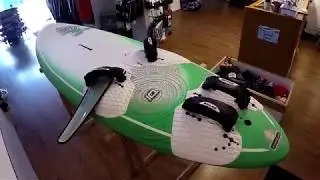 Tabla de windsurf Starboard atom IQ 100 tufskin 2015 de segunda mano