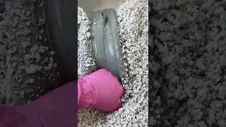 This slime is SO GROSS... it made me throw up 🤢