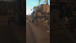 CAMINH&Atilde;O PRANCHA COM TRATOR EMBARCADO