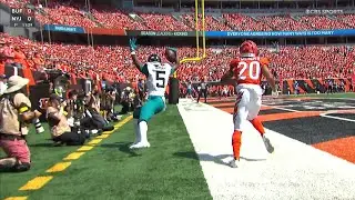 Lawrence locks in on Dyami Brown for opening TD for Jags