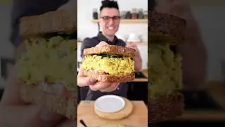Creamy Curry Chickpea Salad