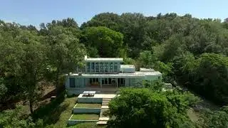 Modern Design Home, Oceanfront Home Gumbalimbo Shores, Roatan, 450 of Bch