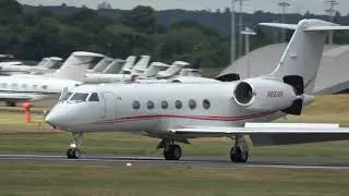 N821GR GULFSTREAM G400 LANDING AT FARNBOROUGH EGLF - TOUCH DOWN SHOT ON RUNWAY 24 0507