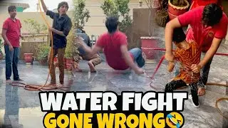 Water Fight With Muhammad & Mohsin 💦| Muhammed Gira Water Fight Me 😅| Gone Wrong 🤣
