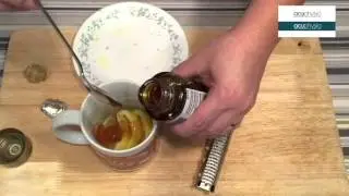 Home remedy of honey lemon ginger tea for nausea and dizziness
