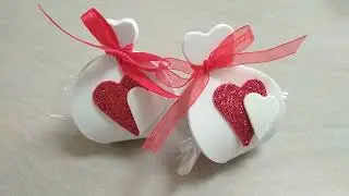 Facile porta dolcetto-cioccolatino/segnaposto in gomma eva per San Valentino