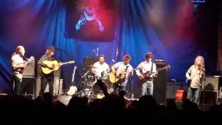 Railroad Earth Yarmony Grass 8-20-10 HD tripod