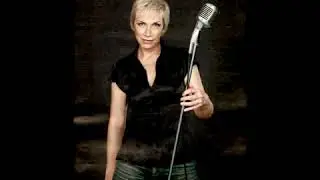 Annie Lennox Sisters Are Doin' It For Themselves live At The Mermaid Theatre 2007