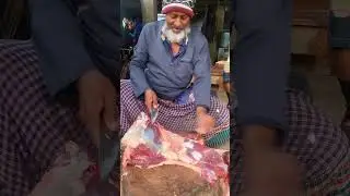 The Best Skillful Butcher in this local market ❤️ #amazing #beef