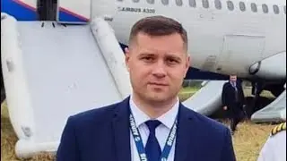 Посадившего самолет в поле спасшего людей пилота хотят посадить работает курьером