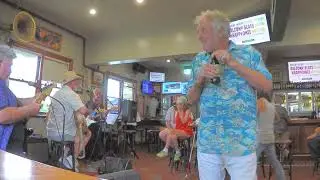 BART WOELK live at THE MIDDLE PUB,  MULLUMBIMBY