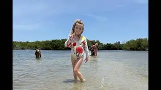 Sydney, Sophie, and Susie have fun on the Boat 6-25  Avicii