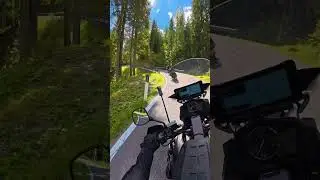 Dolomiti Italy #motor #nattezwaluw #fyp #italy #dolomites