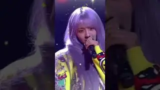 hunter/x rumi in real lufe singing takedown in concert #kpop pleade subscribe #kpoparmy #rhythmhive