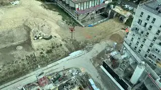 Grue &agrave; tour liebherr 150 EC-B 8Tonnes 🏗