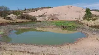 Essa &eacute; a realidade do nosso sert&atilde;o,, lugares lindos e quase sem &aacute;guas e sem ningu&eacute;m,, imprecionante!