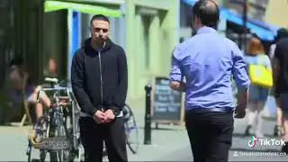 Adam Deacon. Being Bipolar.