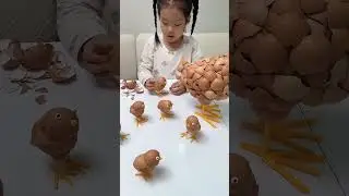 Eggs could never have imagined that they would one day be their own moms. #funny #cute#comedy