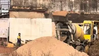 ಫಿಯೋರಿ/ಸ್ವಯಂ-ಲೋಡಿಂಗ್ ಕಾಂಕ್ರೀಟ್ ಮಿಕ್ಸರ್ Self-Loading Concrete Mixer #concretework #concretemachinery 