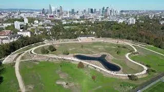 Drone Flight over the Rennbahnpark in Frankfurt am Main.