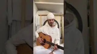 Kirtan Version of the Slok of Japji Sahib by Hansu Jot