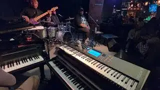 Marcus Johnson + Urban Jam Band - Do You Hear What I hear Solo