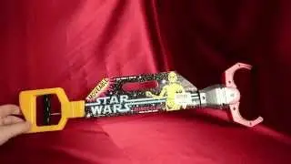 Vintage Star Wars ROBOT CLAW toy from Disney Star Tours 1986. review HD