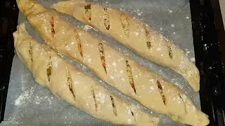 Stuffed bread recipe/Baguettes farcies /بيتزا باغيت محشوة