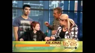 Tracen finds out from Kidd Kraddick and Joe Jonas that he's going to Disney World