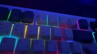 Прибыл сюрприз: клавиатура Summen Glimmer Switch с поворотным регулятором и возможностью быстрой ...