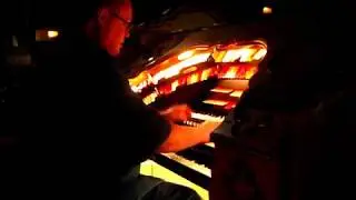 River City Theatre Organ Society presents GREG OWEN - STAR WARS