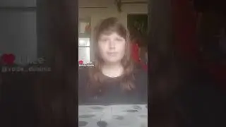 бабушка в магазине