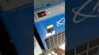 How To Clear The SE (servive due) code on the Quincey QGS-15 Compressor Air Dryer