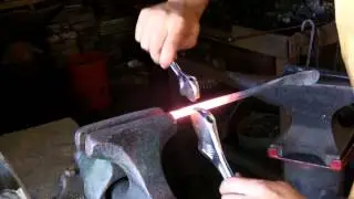 The Vlogsmith Ep. 2 ( Blacksmith - Forging a Door Knocker )