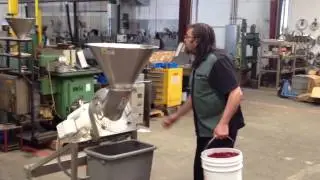 Corenco M8A Test Grinding Frozen Cranberries