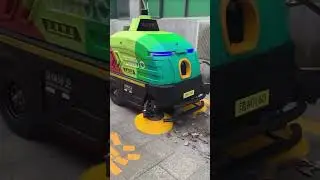 China deploying cleaning robots in streets 🛣️