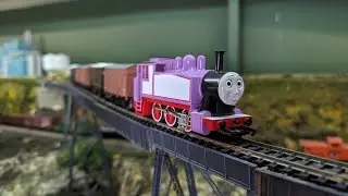 Bachmann Rosie Running on the Layout - Doolittle Station