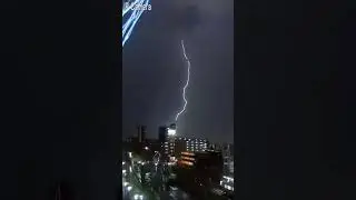 Lightning strikes #news #rain #japan #livecamera #thunder
