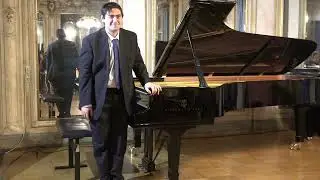 Miles Swaminathan - Piano Recital. IES Abroad, Vienna, Palais Corbelli - Spiegelsaal. Dec 11, 2024.
