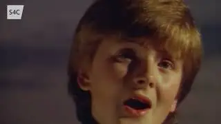 Aled Jones (treble & baritone) - Lloyd Webber Pie Jesu duet at Llangollen 2022