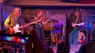 1952 Vincent Black Lightning Reckless Kelly live at Gruene Hall 6/12/2021 Mega Kelly