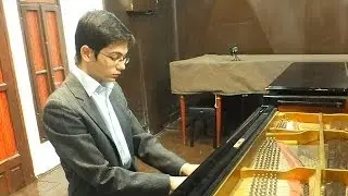 Ariel Lanyi plays Bach: English Suite No. 6 in D minor, BWV 811