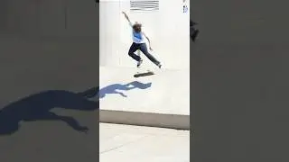 Manual Kickflip Manual - Alexander Rademaker / REVIVE SKATEBOARDS