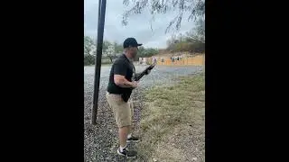 The best home defense firearm? #pewpewlife #shooting #firearms #shotguns #mossberg #tactical #edc